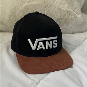 Vans Two-Tone Black and Brown Hat